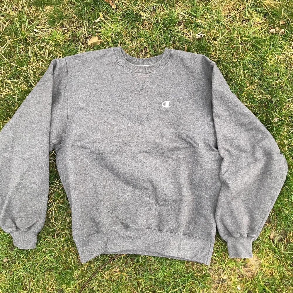 Champion grey crew neck sweater